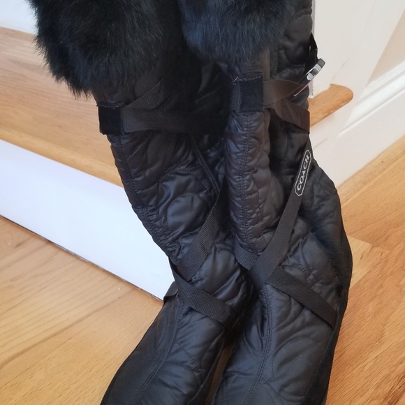 Coach Winter Boots - Picture 4 of 11